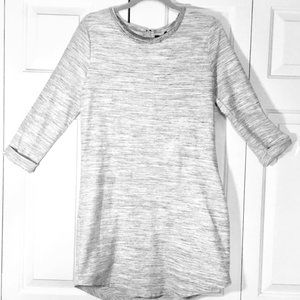 NWOT Gap Tee Dress 3/4 Sleeve Zip back Medium